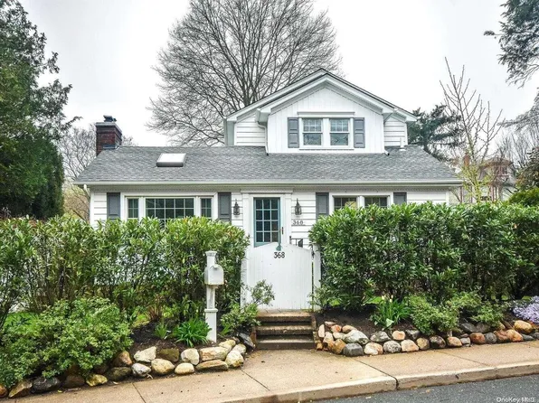 368 Glen Avenue, Sea Cliff, NY 11579