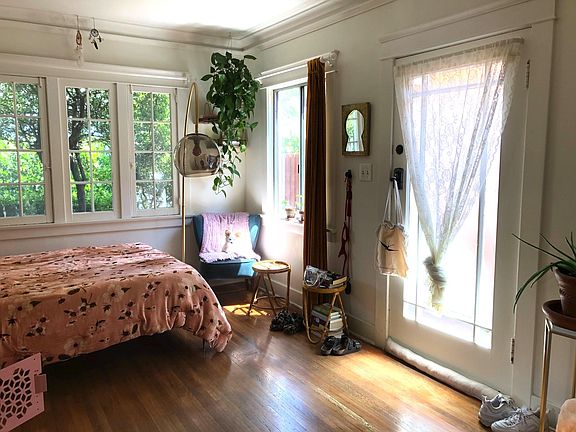 2nd image of 4045 Van Buren Pl #1