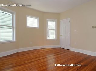 68 Prescott St, Boston, MA 02128