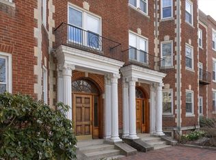 24 Dean Rd #3, Brookline, MA 02445