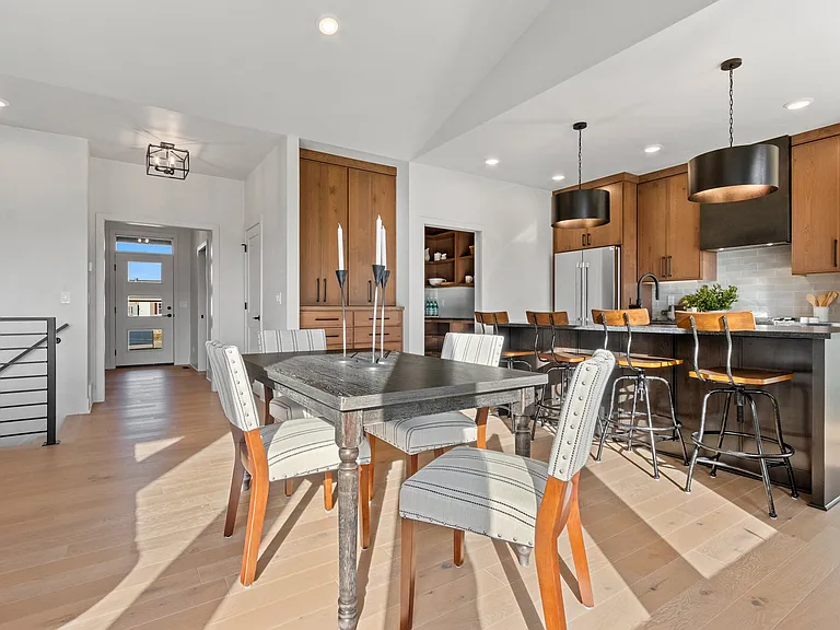 436 Riverview Ridge Pl — Photo 8