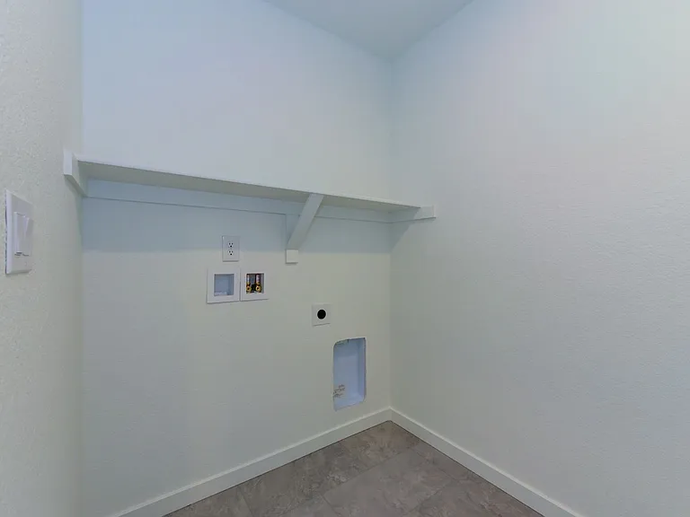1667 Gilpin Aly — Photo 15
