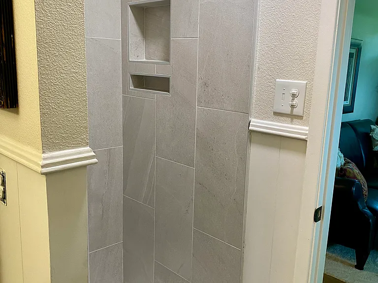 8318 Yale Dr — Photo 25