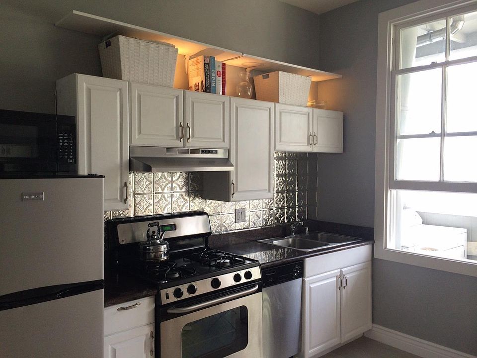1st image of 1918 15th St #1