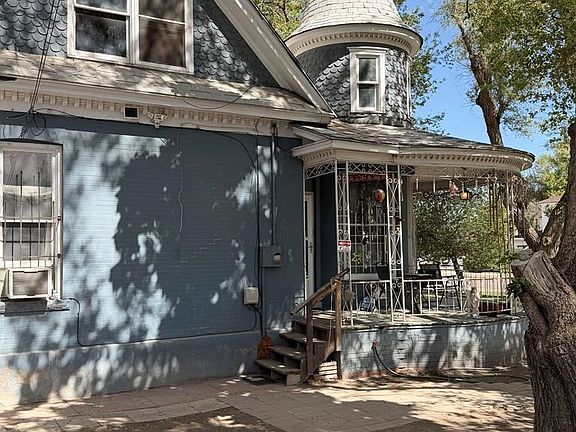 2nd image of 710 Swink Ave