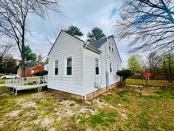 4th image of 4066 Walmsley Blvd
