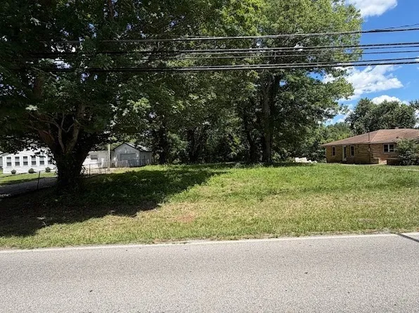 5172 Edwardsville-Galena Rd, Floyds Knobs, IN 47119