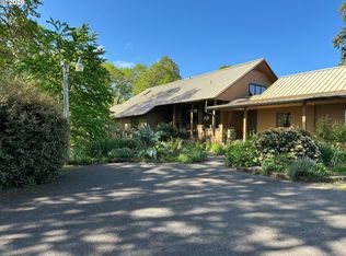 29821 Jeans Rd, Veneta, OR 97487
