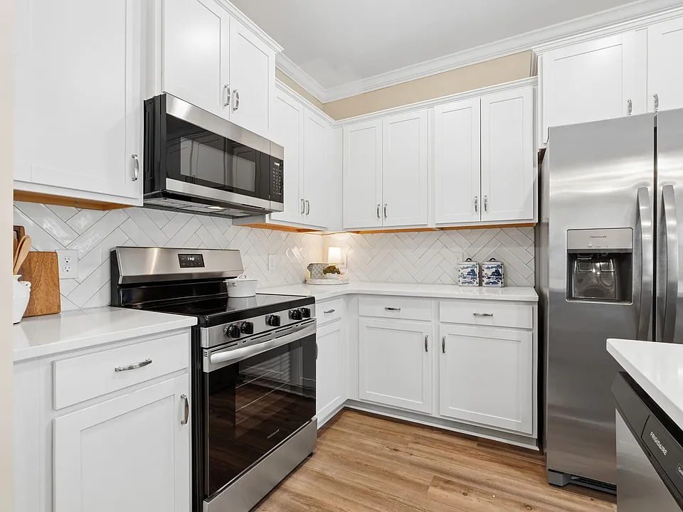 Indigo Cove apartments community photo