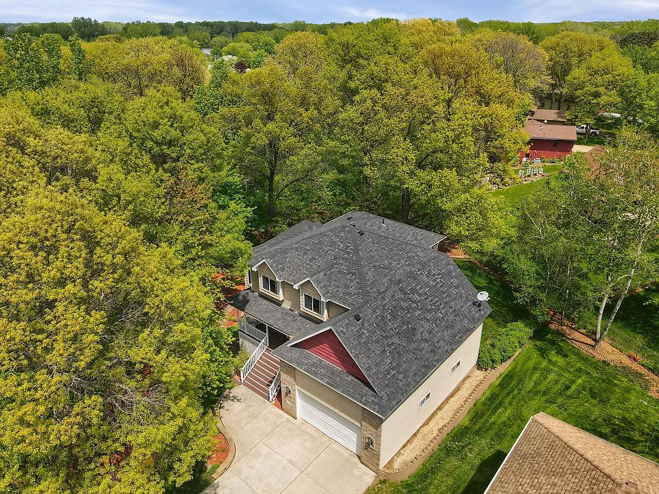 1st image of 973 Aspen Ln
