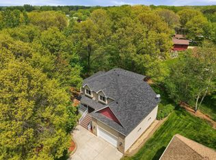 973 Aspen Ln, Lino Lakes, MN 55014
