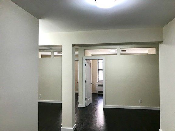 2nd image of 4746 40th St APT 3E