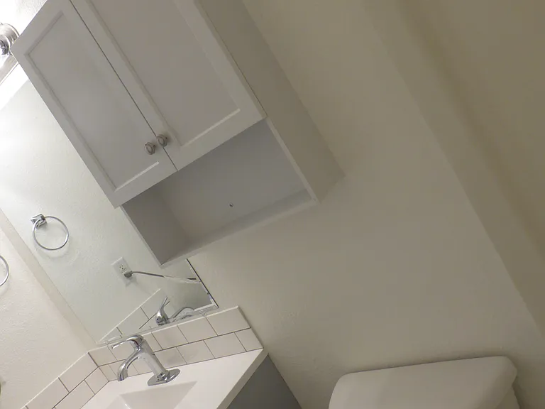 More of the clean and updated bath.