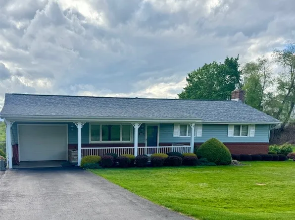 102 Kemper Rd, Butler, PA 16002