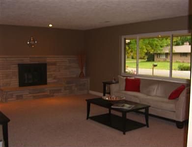 2nd image of 5828 Pamona Pl