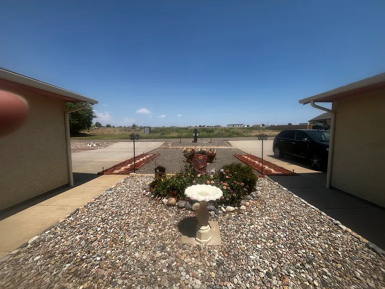 286 W Harmony Dr — Photo 5