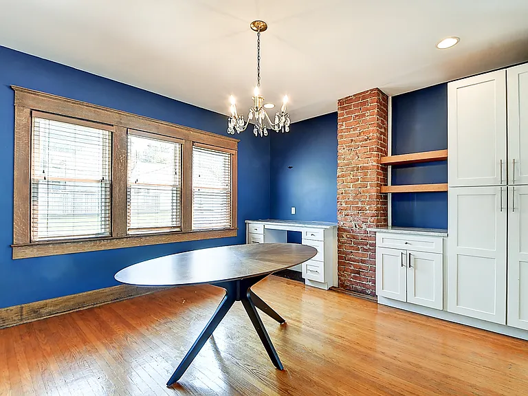 2241 Nowland Ave — Photo 8