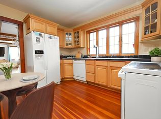 8 Verndale Rd #2, Milton, MA 02186