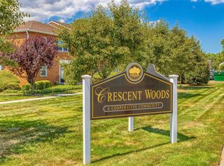 323 Hicksville Rd APT 2, Bethpage, NY 11714