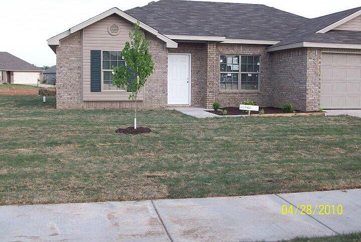 1st image of 5409 SW Ashfield Dr
