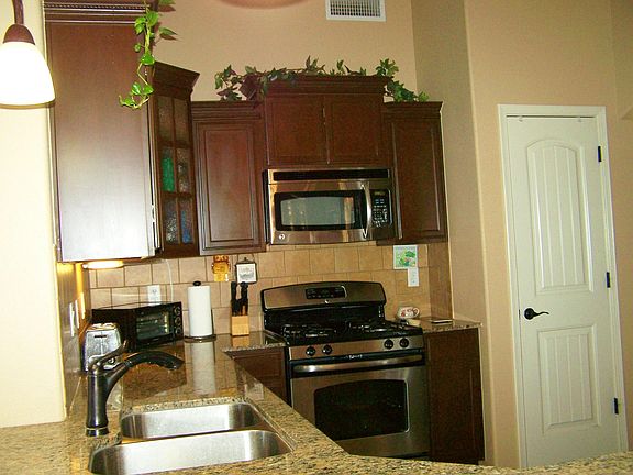 4th image of 14369 N Cave Dr