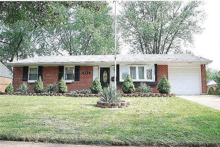 1st image of 211 Ruskin Dr