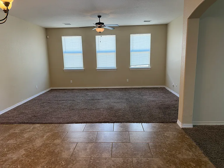 14429 Fernando Zubia Ave — Photo 8