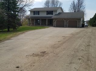 7577 175th St E, Prior Lake, MN 55372