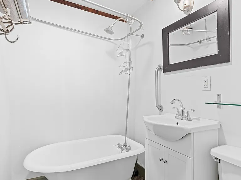 508 Canal St #3/4 — Photo 3
