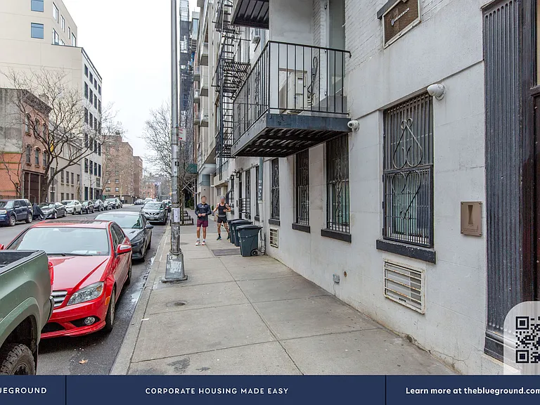 448 W 19th St #5G — Photo 17