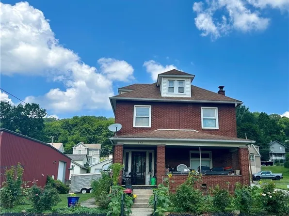 342 E Liberty St, Lowellville, OH 44436