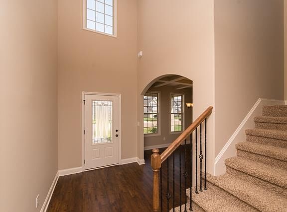 3rd image of 82 Summerfield #82