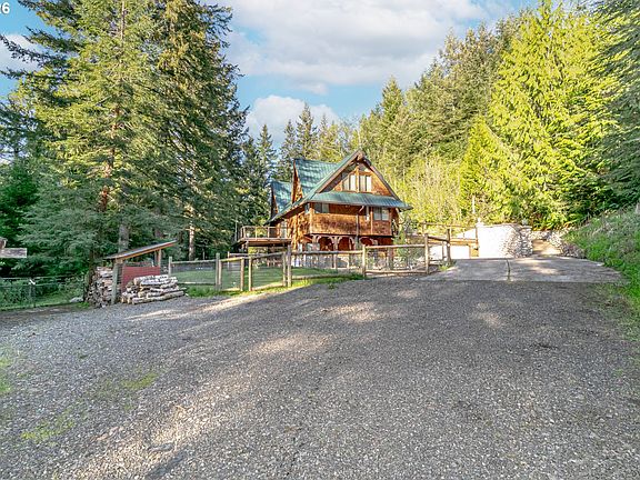 2nd image of 42440 SE Wildcat Mountain Dr