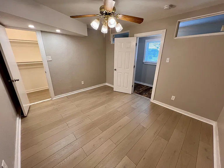 5638 Curzon Ave — Photo 30
