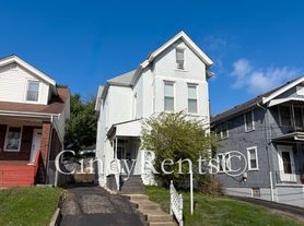 4231 Bell St, Cincinnati, OH