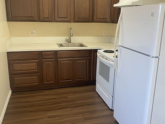 2nd image of 3691 National Ave APT 11