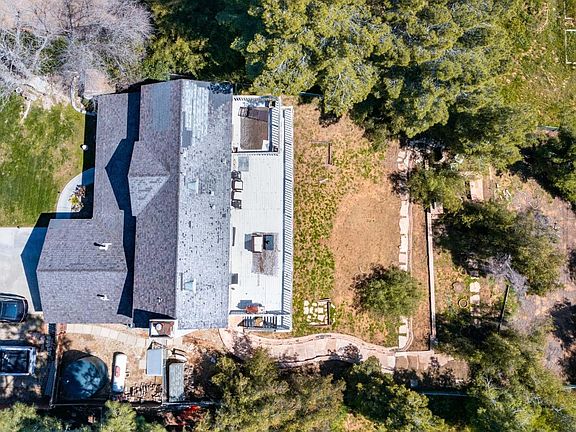 3rd image of 13108 Reservoir Ave