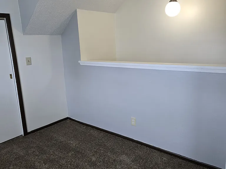 139 Church St — Photo 8