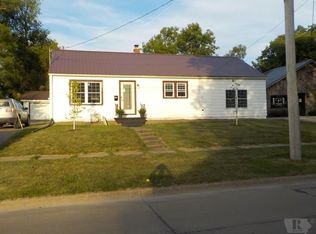 1008 S 2nd St, Oskaloosa, IA 52577