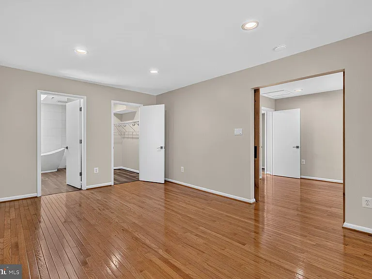 3615 Devilwood Ct — Photo 22