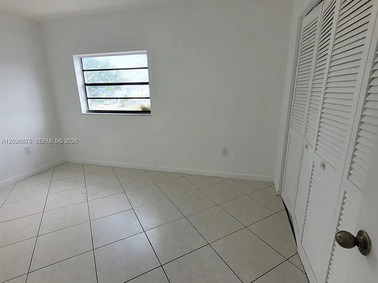 2438 SW 109th Ct — Photo 11