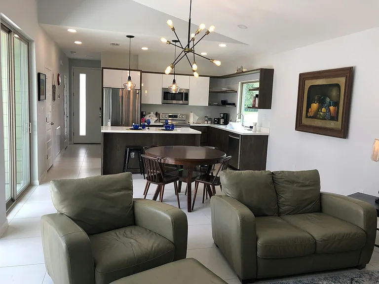 6314 Guinevere Dr — Photo 6