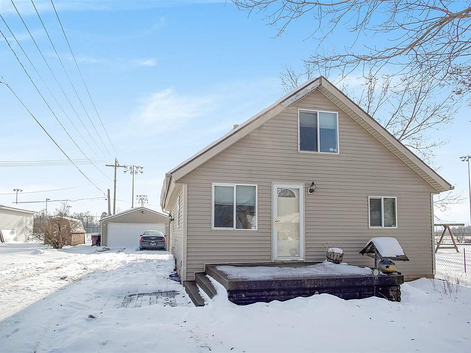 1st image of 1323 E 8th St