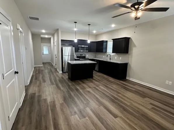 5402 N Gray Dr, Wichita, KS