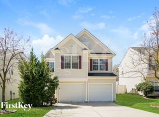 8163 Willowglen Dr, Raleigh, NC 27616