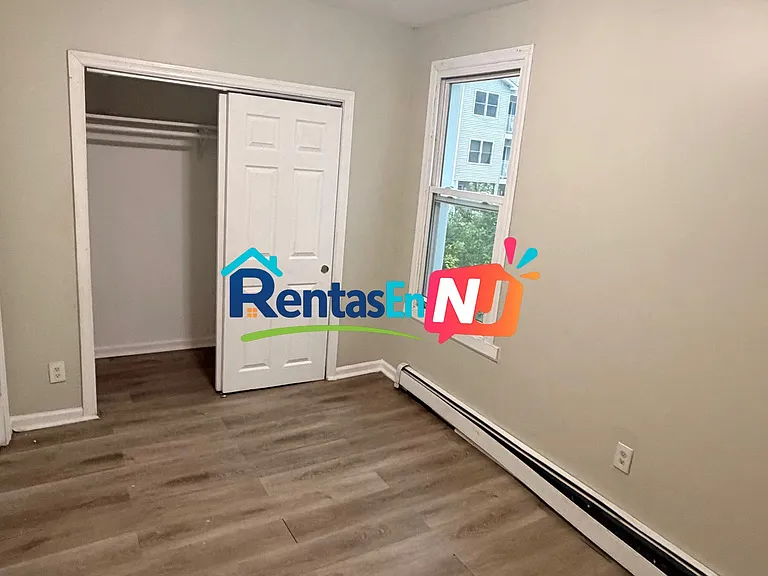 26 Taylor St #2 — Photo 4