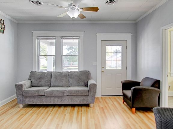 5th image of 3419 Oaklawn Blvd