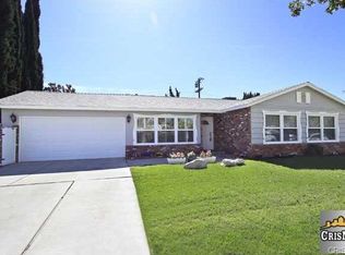 20118 Kinzie St, Chatsworth, CA 91311