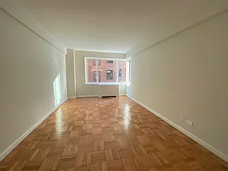 Rented by 165 E 66 Street Residential Owner LLC