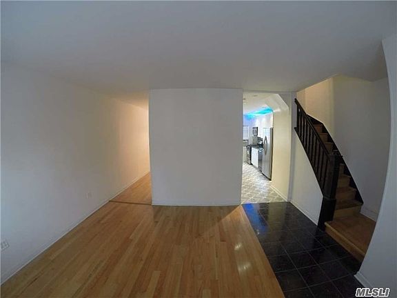 5th image of 2621 98th St